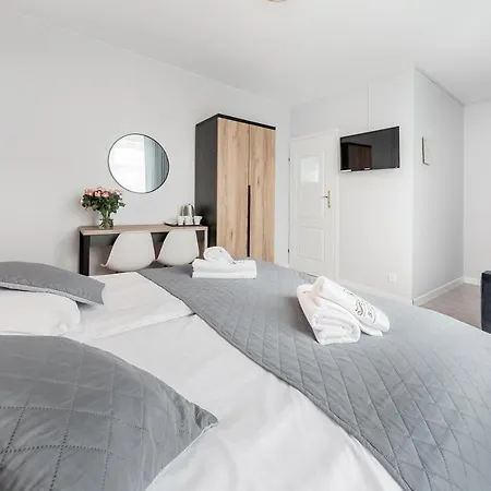 Bluemica Проживание в семье Мендзыздрое