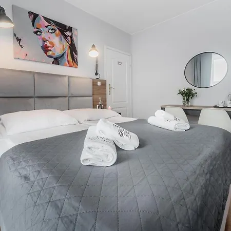 Habitación en casa particular Bluemica *